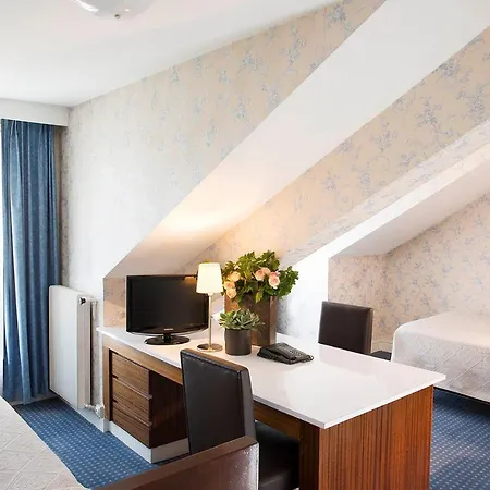 Hotel Du Printemps 3*