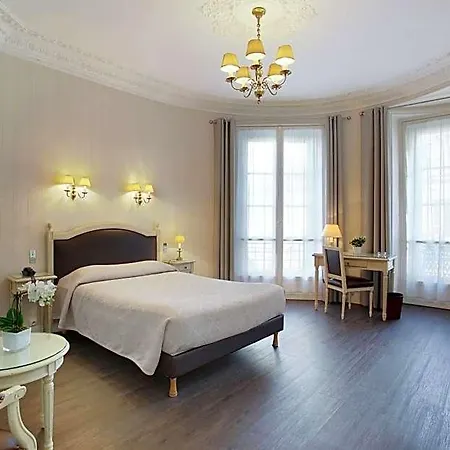 Du Printemps 3* Paris