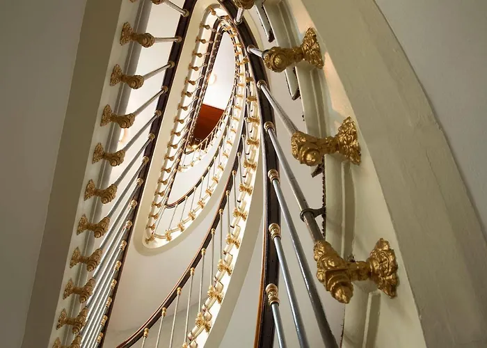 Hotel Du Printemps Parijs