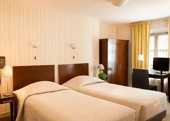 Du Printemps 3* Parijs