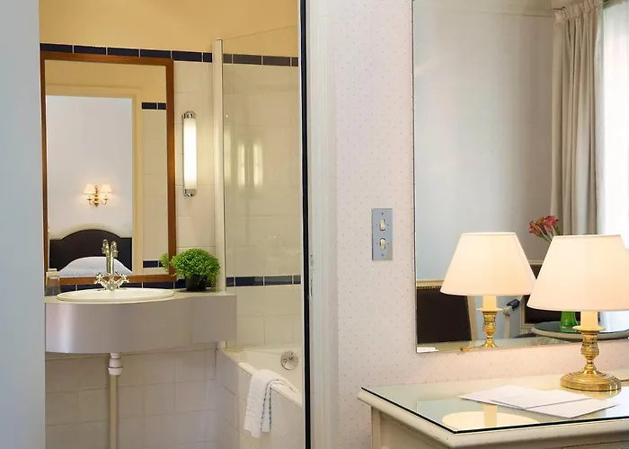 Du Printemps 3* Parijs