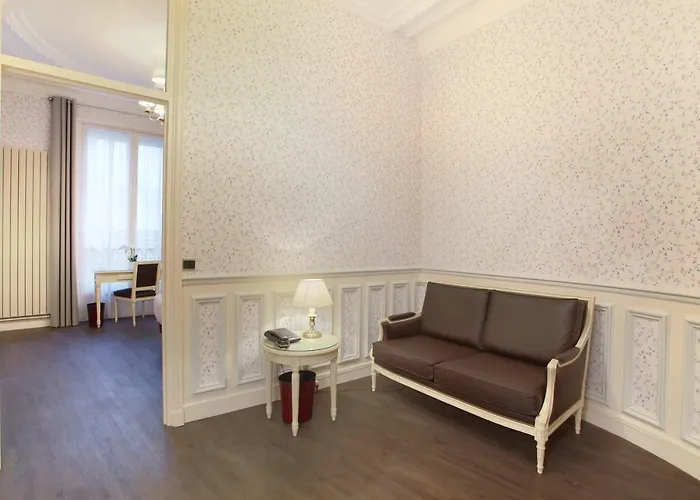 Du Printemps 3* Parijs