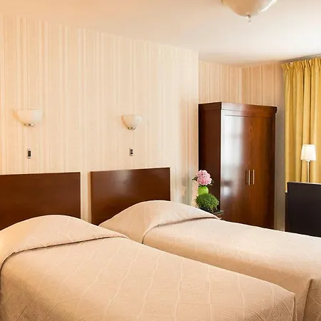 Du Printemps 3* Paris